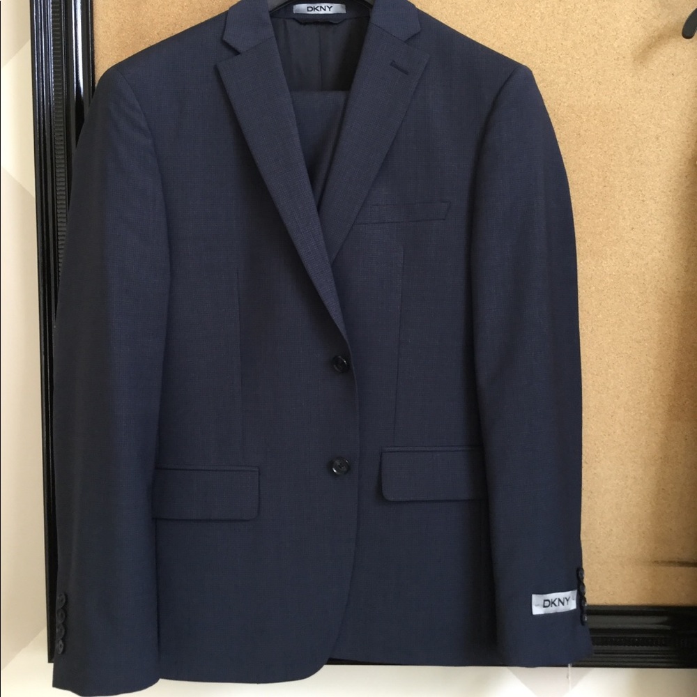Men’s suit